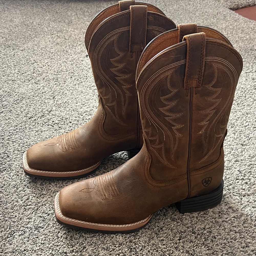 Ariat Men's Tan Leather Western Boots